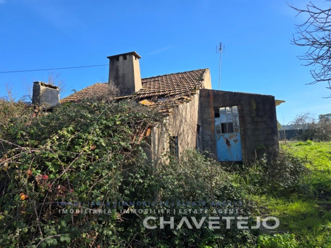 Moradia T2 para Venda em São Pedro de Tomar Foto 6