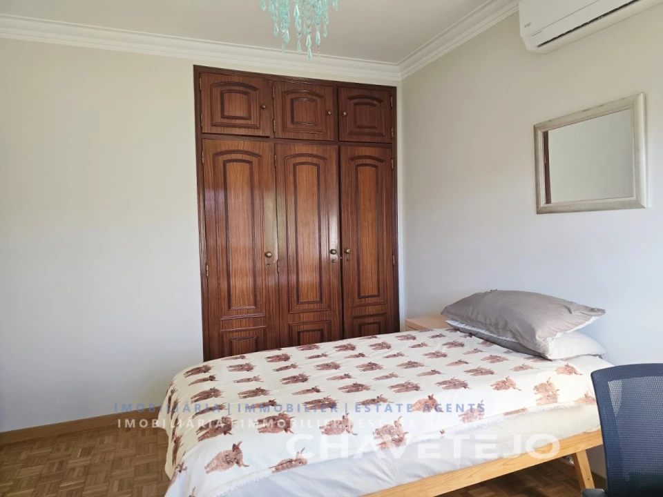 Moradia T4 para Venda em Areias e Pias Foto 24