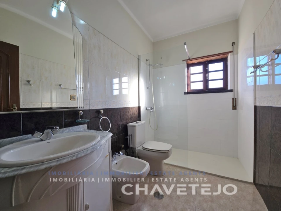 Moradia T4 para Venda em Areias e Pias Foto 27