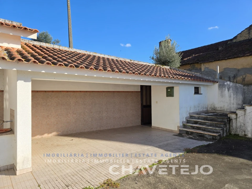 Moradia T4 para Venda em Areias e Pias Foto 38