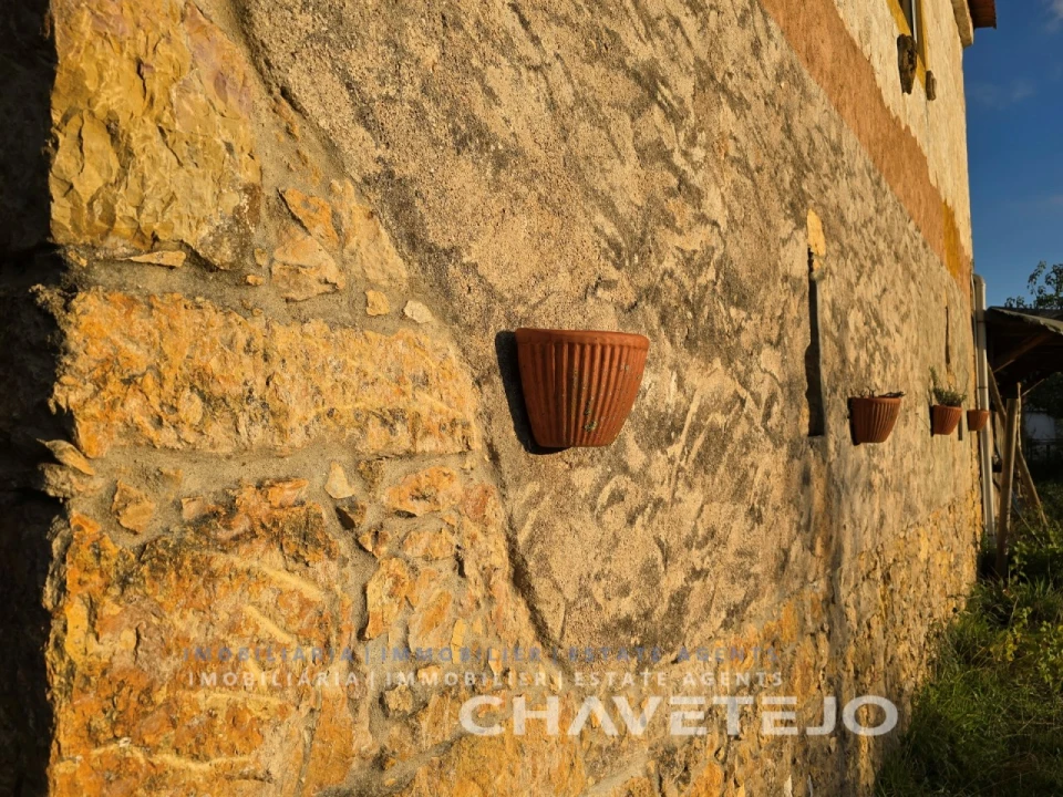 Quinta T3 para Venda em Casais e Alviobeira Foto 5