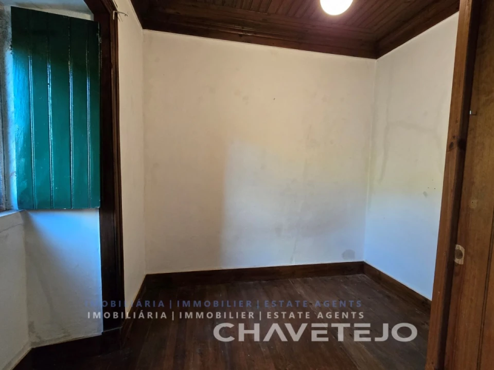 Quinta T3 para Venda em Casais e Alviobeira Foto 10