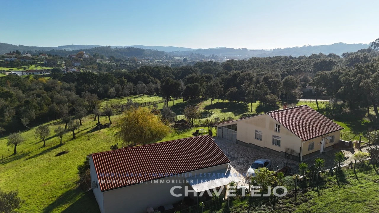 Moradia T4 para Venda em Pussos São Pedro Foto 50