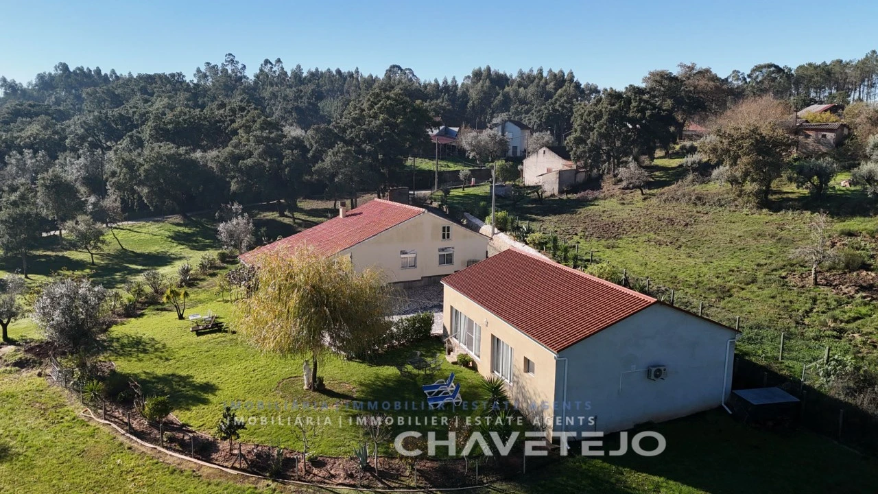 Moradia T4 para Venda em Pussos São Pedro Foto 47