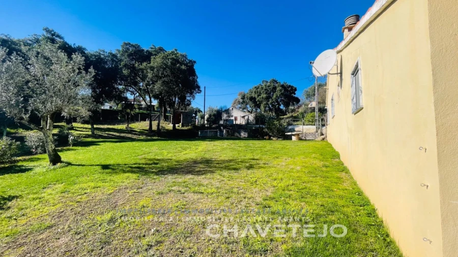 Moradia T4 para Venda em Pussos São Pedro Foto 23