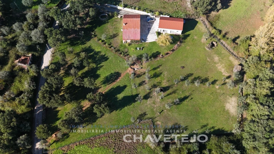 Moradia T4 para Venda em Pussos São Pedro Foto 44