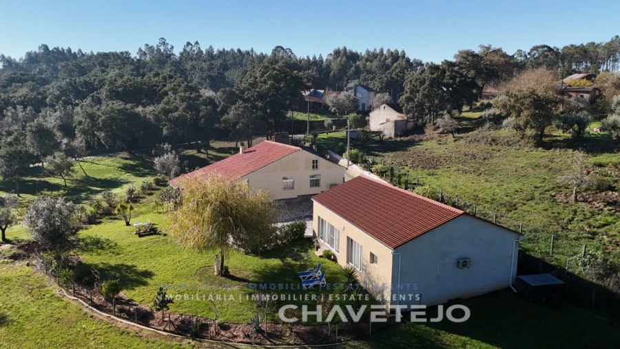 Moradia T4 para Venda em Pussos São Pedro Foto 47