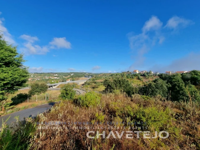 Terreno para Venda em Carregueiros Foto 3