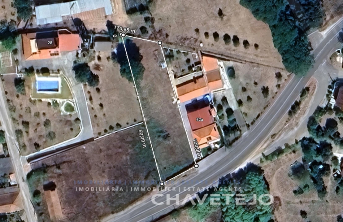 Terreno para Venda em Serra e Junceira Foto 4
