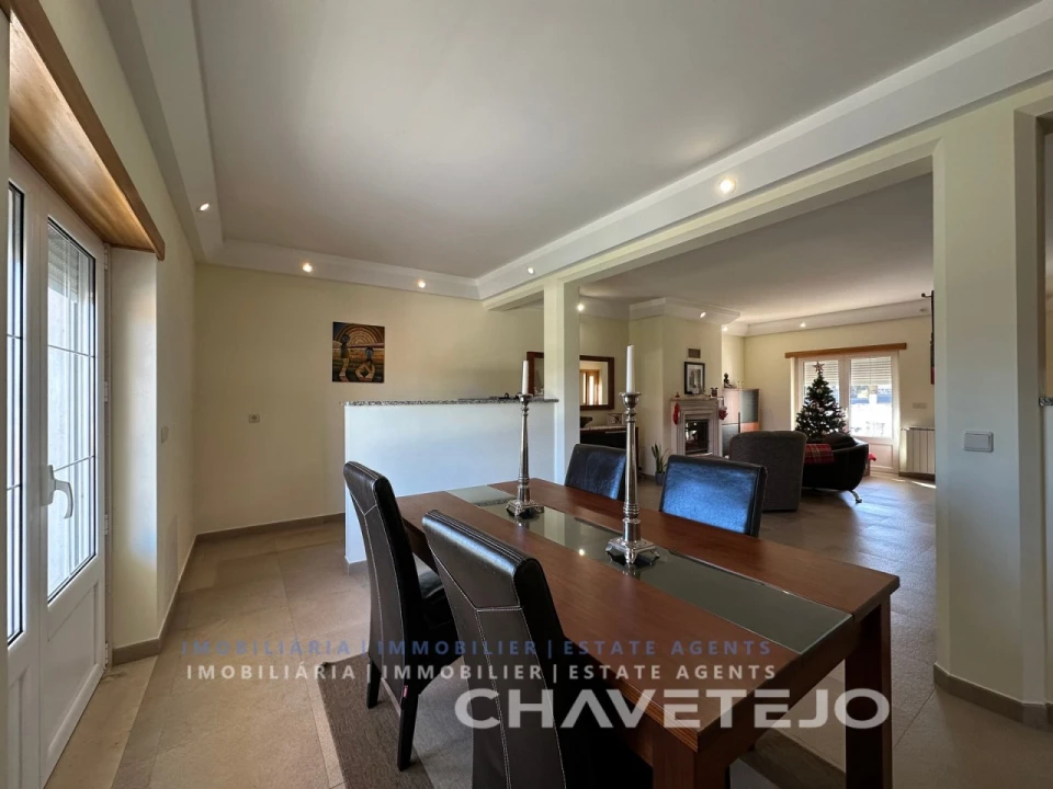 Moradia T4 para Venda em São João Baptista e Santa Maria dos Olivais Foto 23