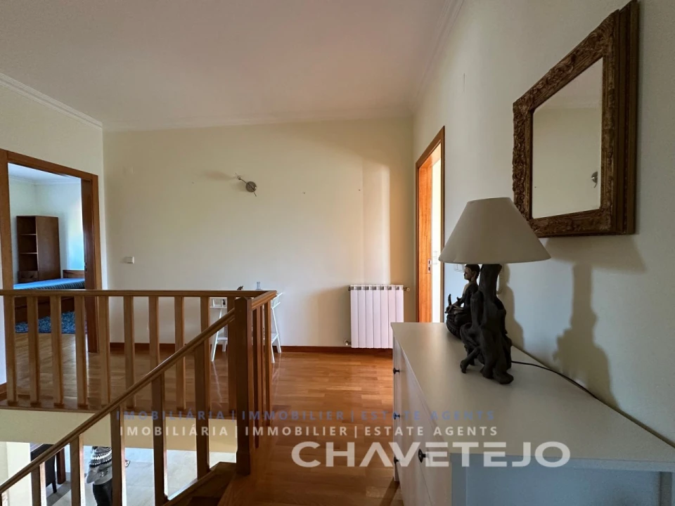 Moradia T4 para Venda em São João Baptista e Santa Maria dos Olivais Foto 30