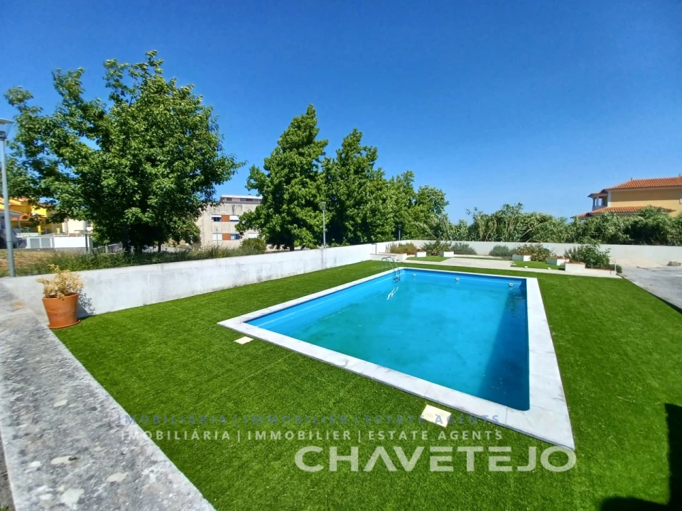 Moradia T4 para Venda em São João Baptista e Santa Maria dos Olivais Foto 57