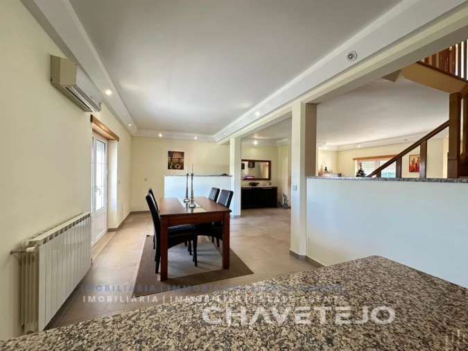 Moradia T4 para Venda em São João Baptista e Santa Maria dos Olivais Foto 22