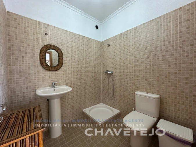 Moradia T4 para Venda em São João Baptista e Santa Maria dos Olivais Foto 53