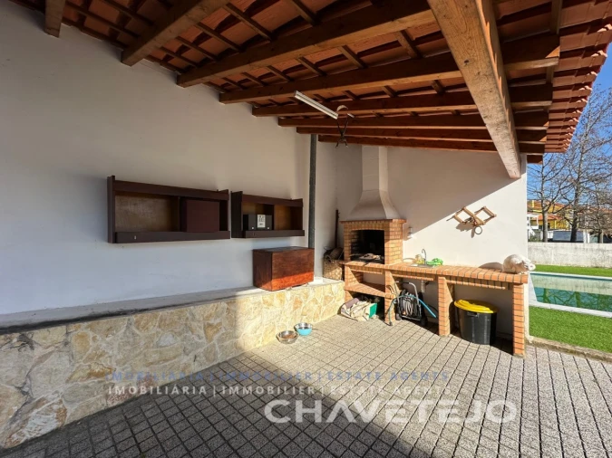 Moradia T4 para Venda em São João Baptista e Santa Maria dos Olivais Foto 55