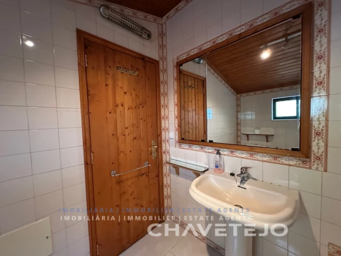 Moradia T2 para Venda em São Pedro de Tomar Foto 19