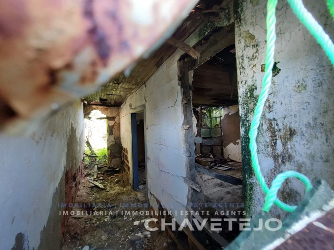 Moradia T4 para Venda em Serra e Junceira Foto 4