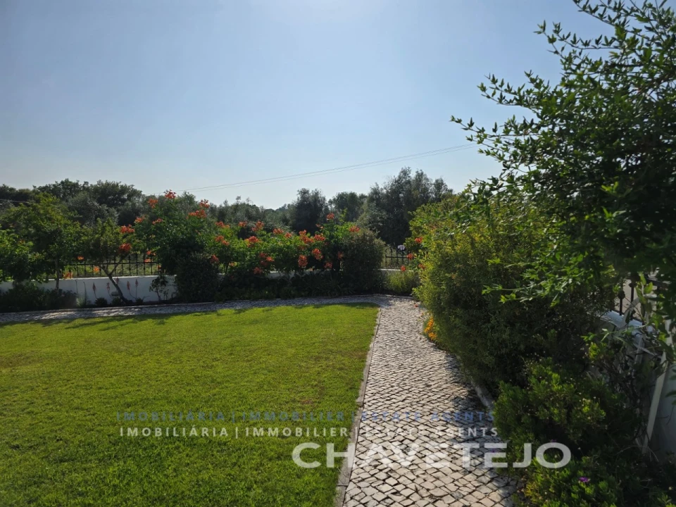 Moradia T3 para Venda em São Pedro de Tomar Foto 78