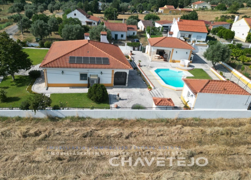 Moradia T3 para Venda em São Pedro de Tomar Foto 109