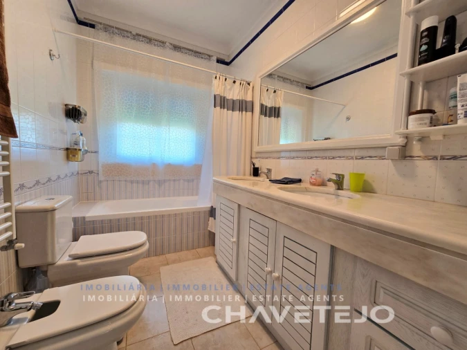 Moradia T3 para Venda em São Pedro de Tomar Foto 28