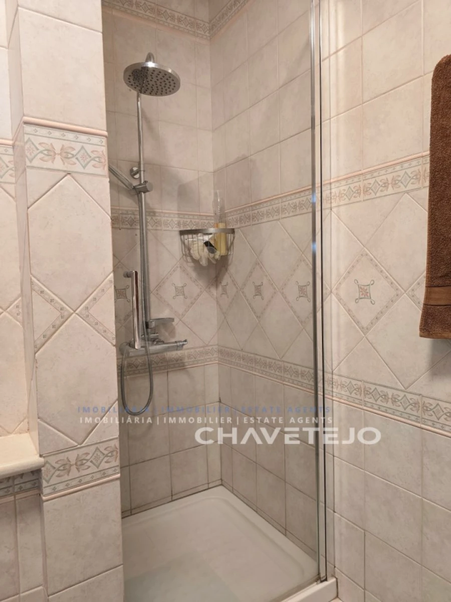 Moradia T3 para Venda em São Pedro de Tomar Foto 41