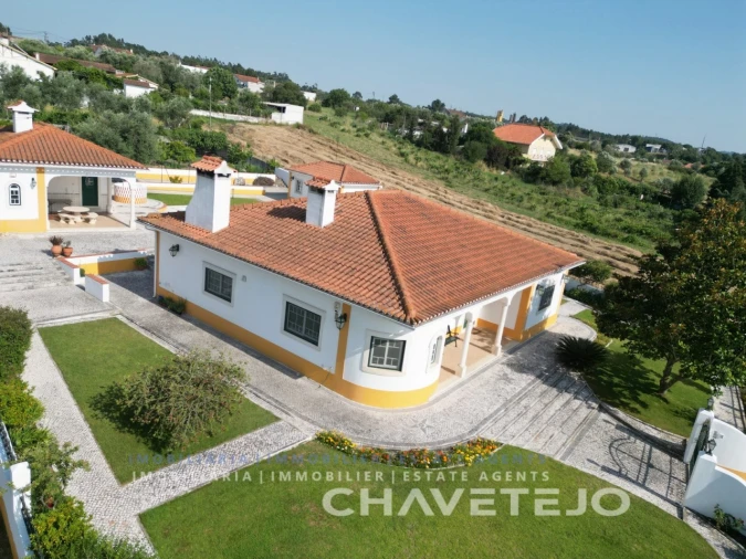 Moradia T3 para Venda em São Pedro de Tomar Foto 113