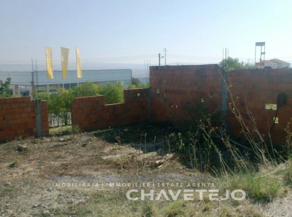 Terreno para Venda em Carregueiros Foto 6