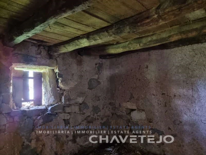 Moradia T1 para Venda em Areias e Pias Foto 9