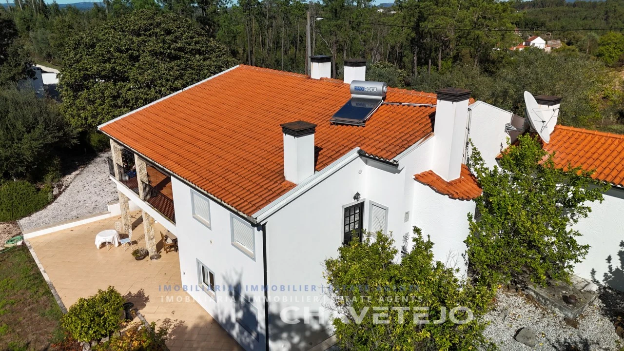 Moradia T3 para Venda em Pousaflores Foto 55