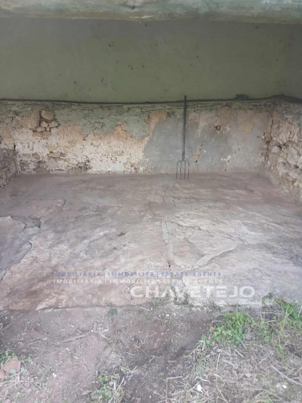 Moradia T4 para Venda em Areias e Pias Foto 30