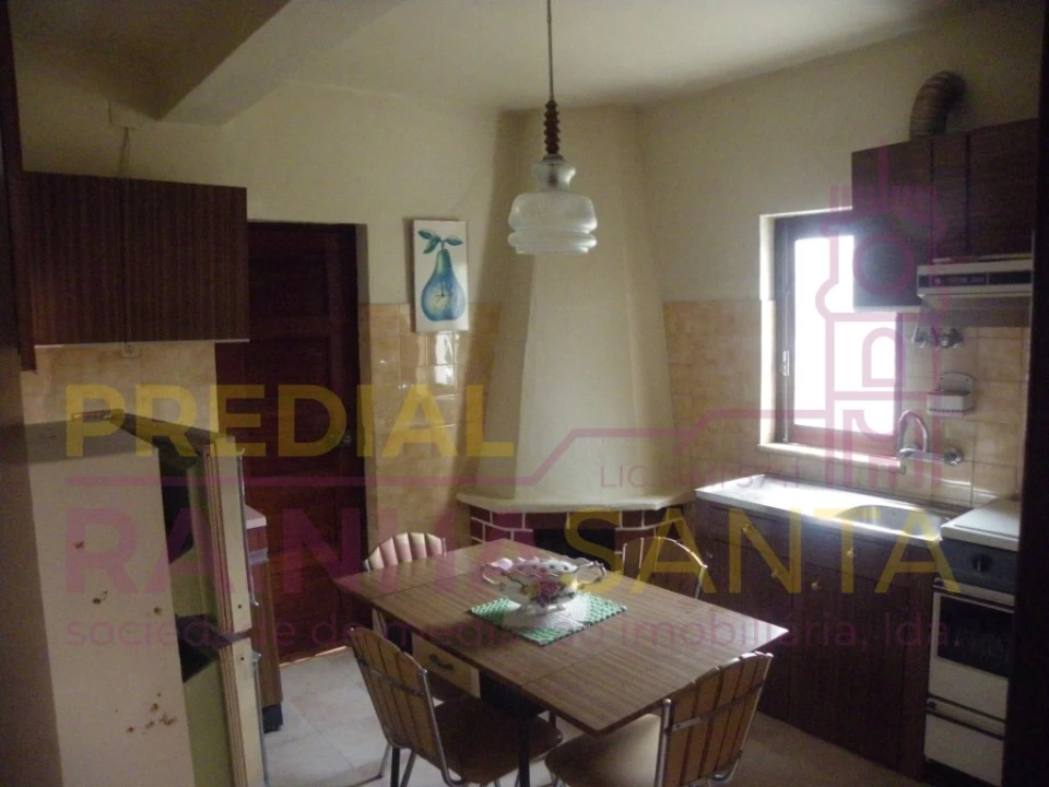 Moradia T3 para Venda em Almalagues Foto 7