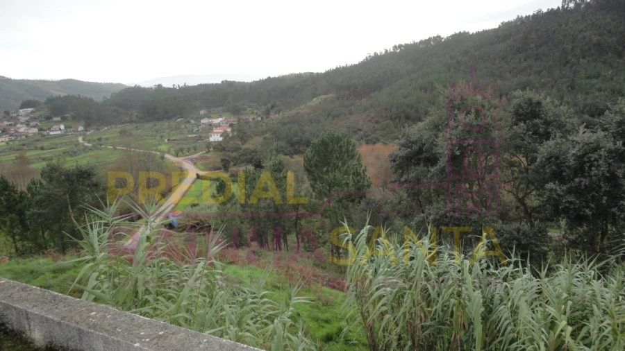 Moradia T3 para Venda em Almalagues Foto 12