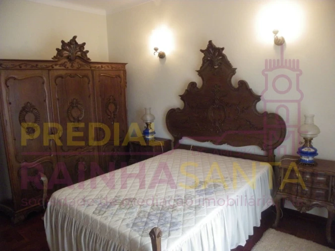 Moradia T3 para Venda em Almalagues Foto 9