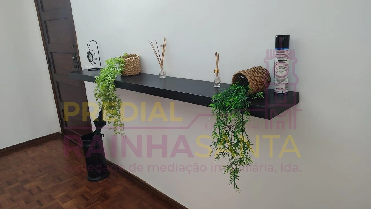 Quarto para Arrendamento em Sé Nova, Santa Cruz, Almedina e São Bartolomeu Foto 5