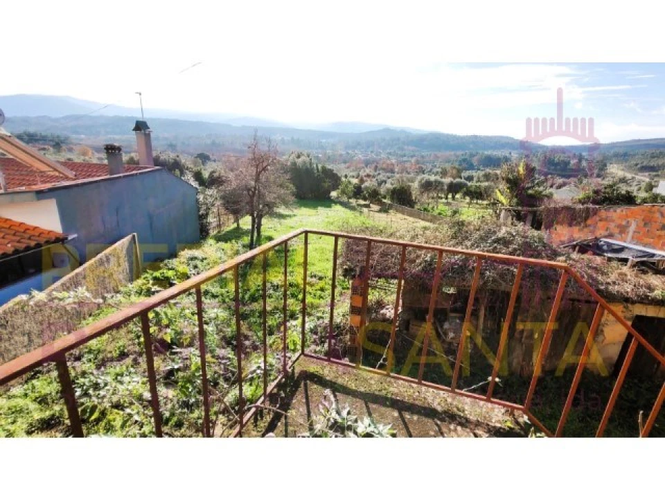 Moradia T2 para Venda em Semide e Rio Vide Foto 6