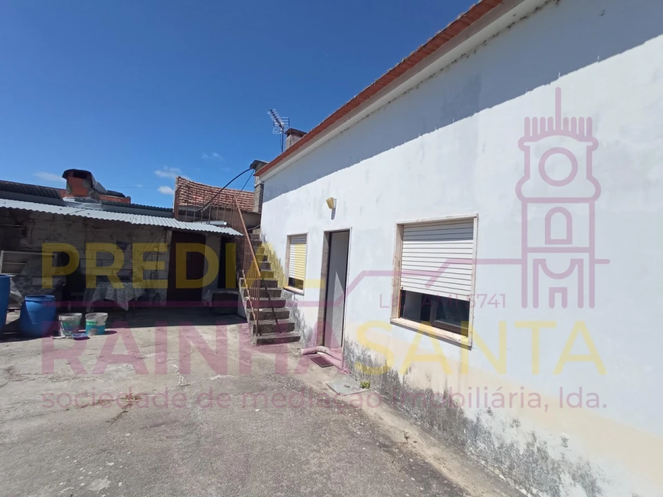 Moradia T2 para Venda em Santo Varão Foto 1