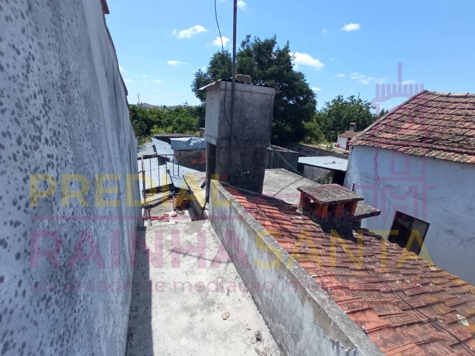 Moradia T2 para Venda em Santo Varão Foto 6