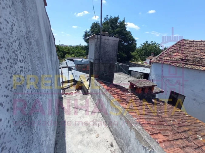 Moradia T2 para Venda em Santo Varão Foto 6