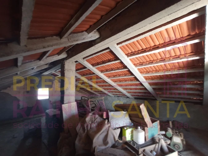 Moradia T2 para Venda em Santo Varão Foto 9