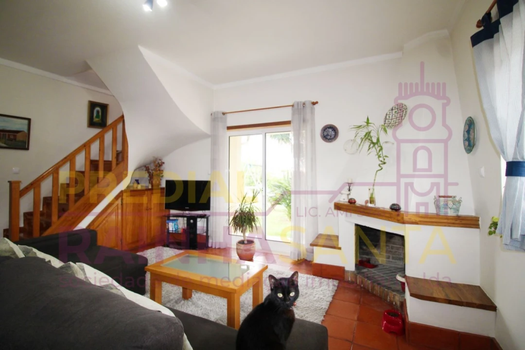 Moradia T3 para Venda em Samuel Foto 6