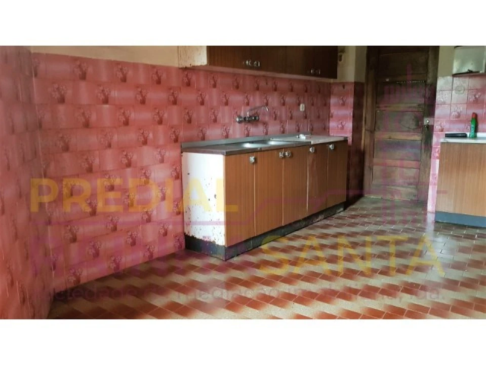 Moradia T3 para Venda em Poiares (Santo Andre) Foto 3