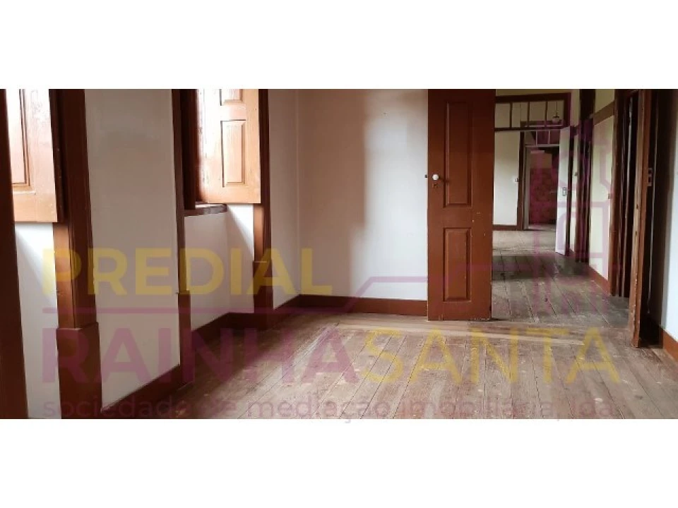 Moradia T3 para Venda em Poiares (Santo Andre) Foto 5