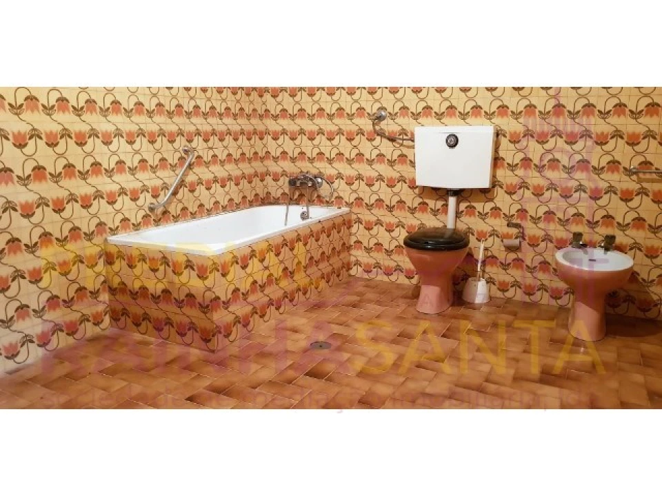 Moradia T3 para Venda em Poiares (Santo Andre) Foto 8