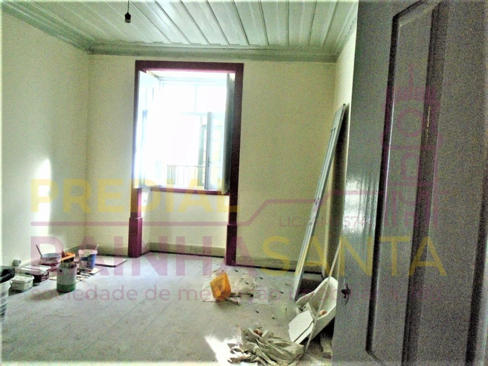 Prédio para Venda em Sé Nova, Santa Cruz, Almedina e São Bartolomeu Foto 6