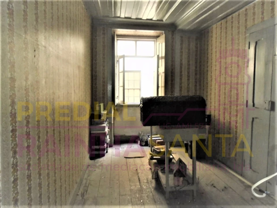 Prédio para Venda em Sé Nova, Santa Cruz, Almedina e São Bartolomeu Foto 9