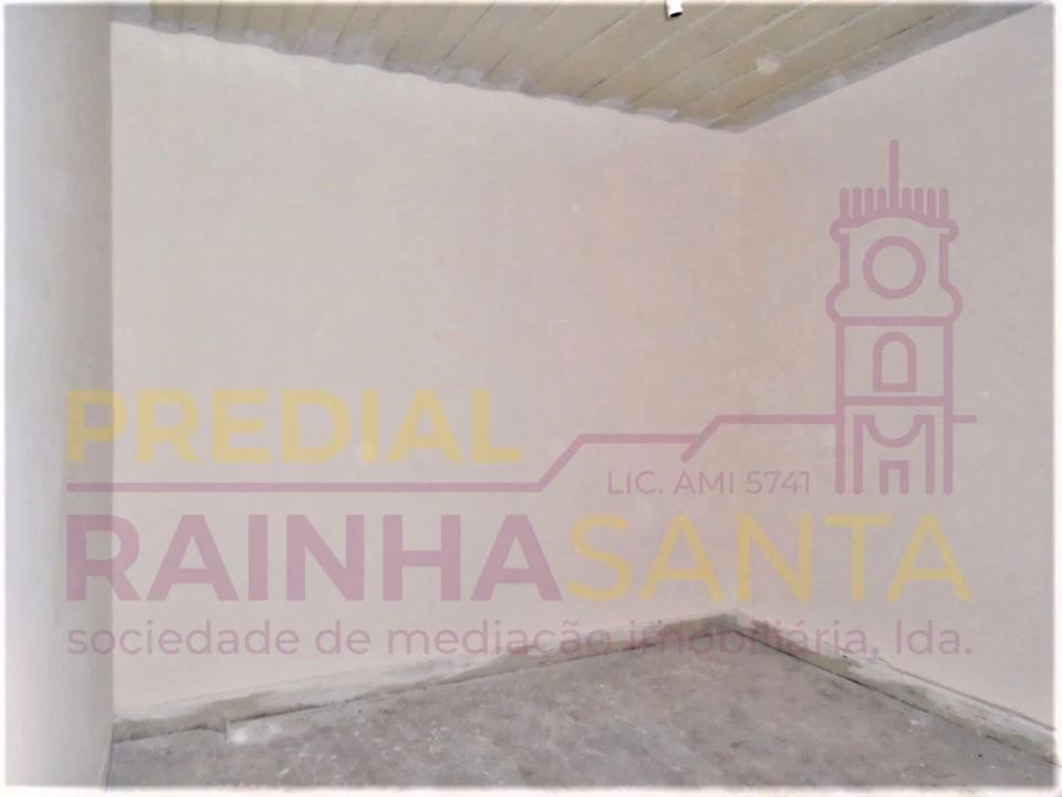 Prédio para Venda em Sé Nova, Santa Cruz, Almedina e São Bartolomeu Foto 15