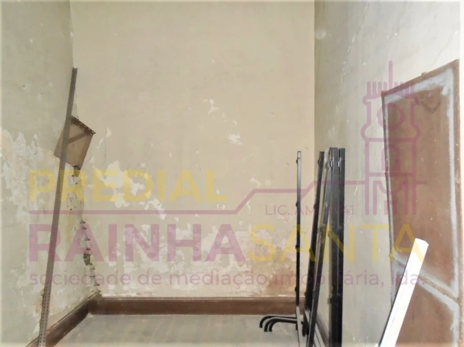 Prédio para Venda em Sé Nova, Santa Cruz, Almedina e São Bartolomeu Foto 7