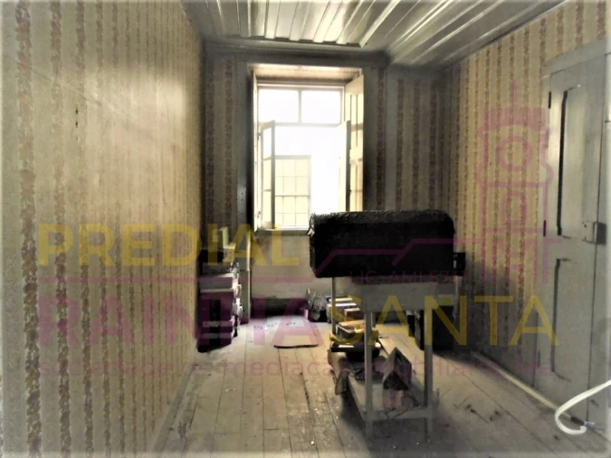 Prédio para Venda em Sé Nova, Santa Cruz, Almedina e São Bartolomeu Foto 9