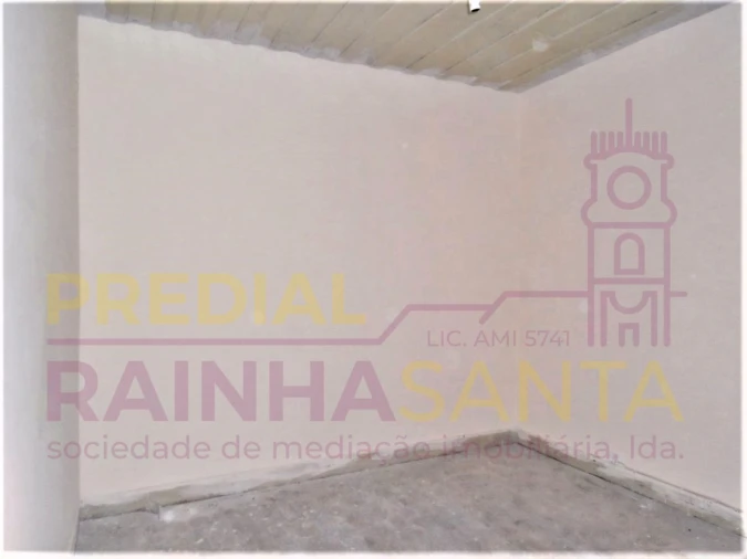 Prédio para Venda em Sé Nova, Santa Cruz, Almedina e São Bartolomeu Foto 15