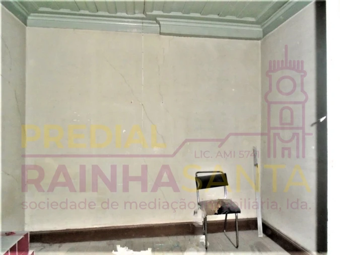 Prédio para Venda em Sé Nova, Santa Cruz, Almedina e São Bartolomeu Foto 12